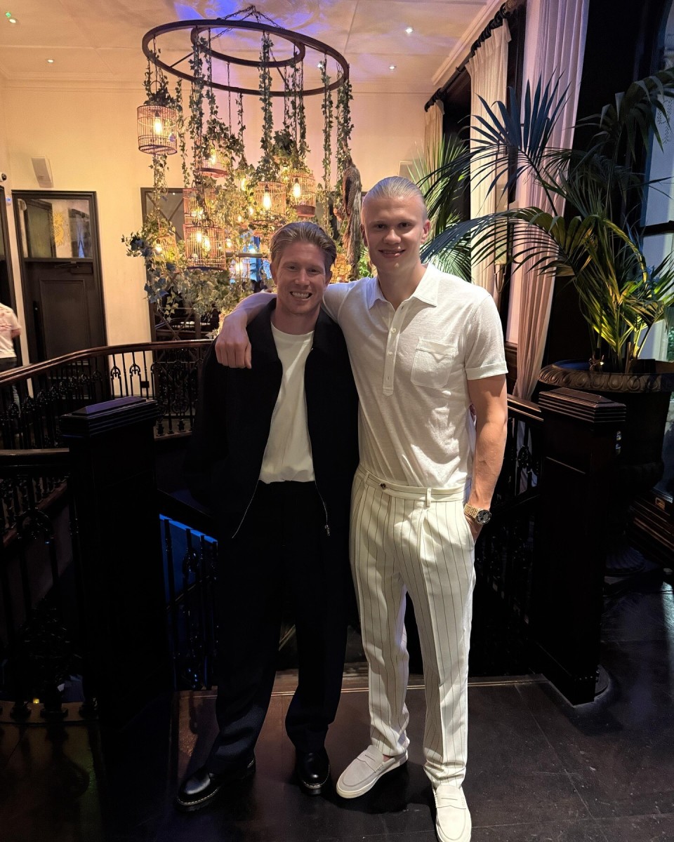 2：0！轮换拿下胜利，国米3连胜+4分领跑意甲，卫冕冠军再送大礼